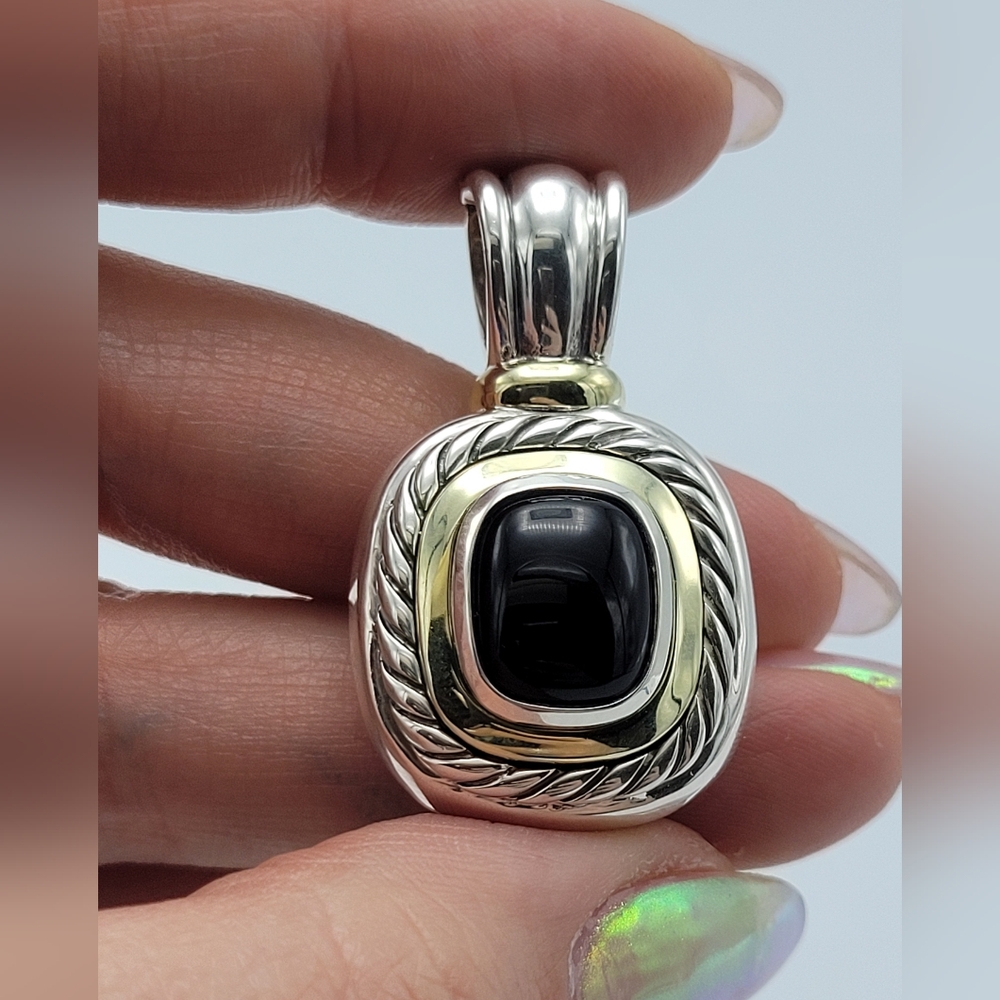 Beautiful David Yurman Black Onyx 14k And Sterling Enhancer Pendant